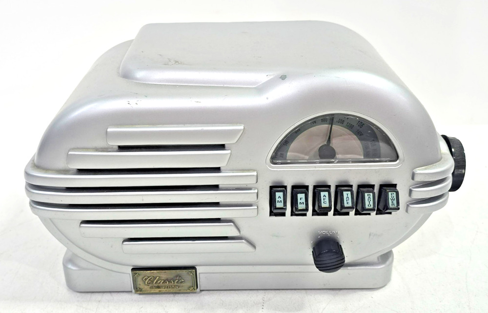 Vintage Classic Collectors Edition CR-3 AM FM Cassette Radio WORKS